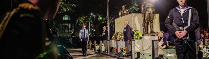 Anzac Day Dawn Service at the Cenotaph in Sydney