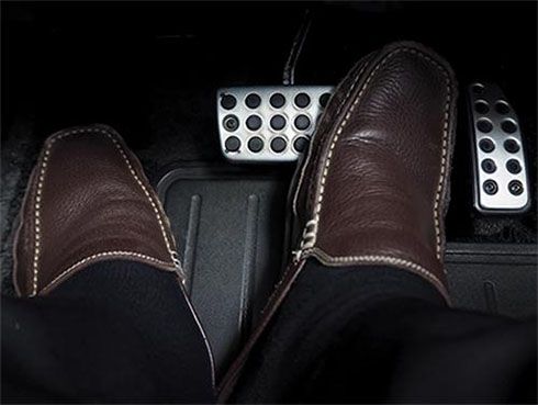 Safe driving posture for feet
