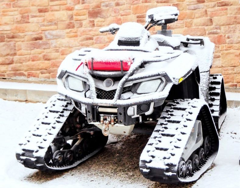 Snow all–terrain vehicle