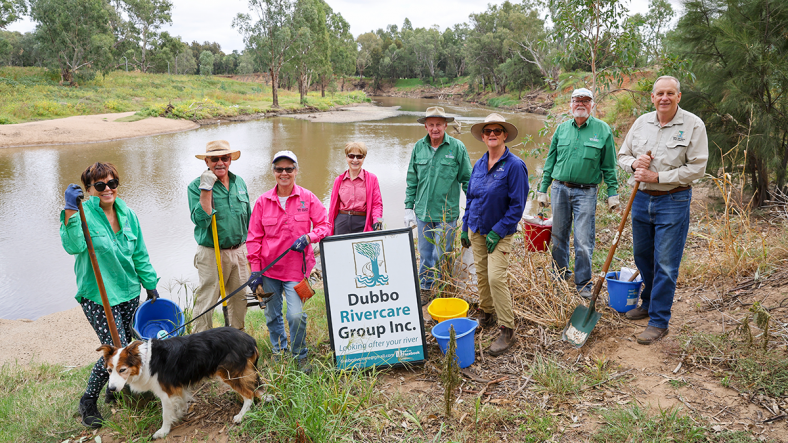 Group of Rivercare volunteers at the river