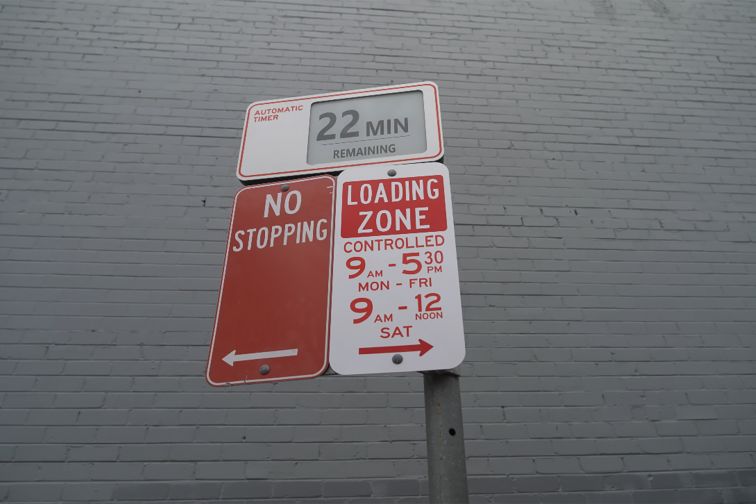 A digital parking sign in Campbelltown for the Smart Digital Kerbside project.