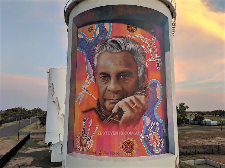 Water Tower at Walgett with mural painted of Jimmy Little