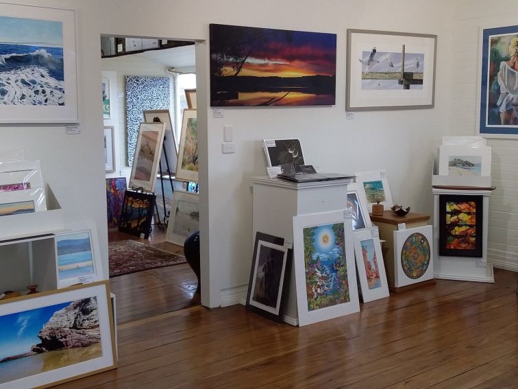 Art and Photography in the gallery