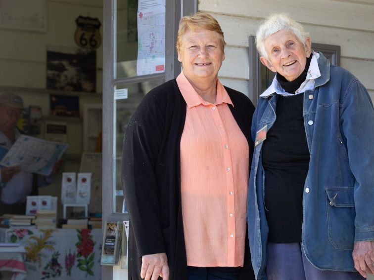Volunteers from the Braidwood Visitor Information Centre at the National Gallery