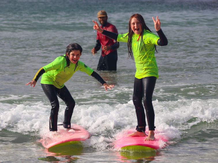 A perfect 1ft surfing day for kids.