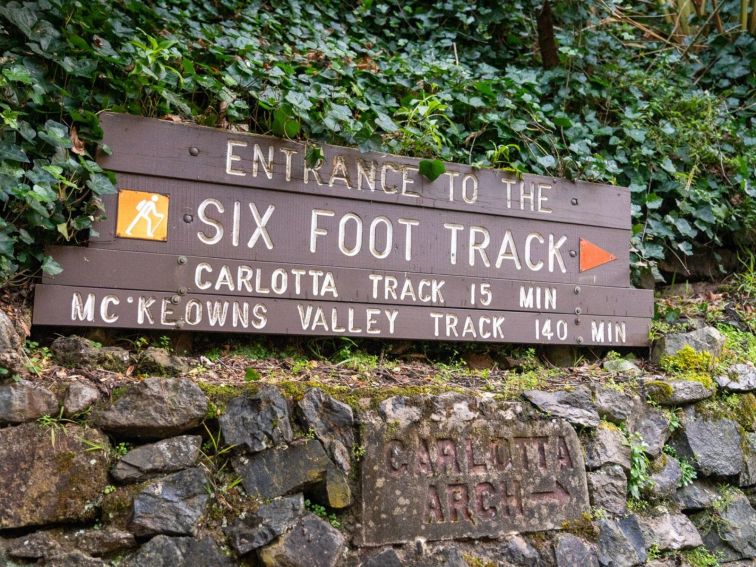 Six Foot Track sign