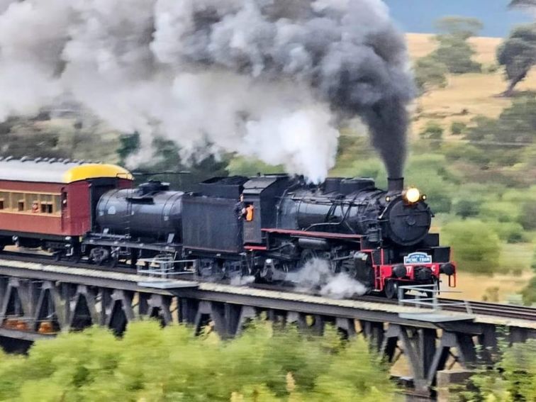 Rylstone Steam Train Rides