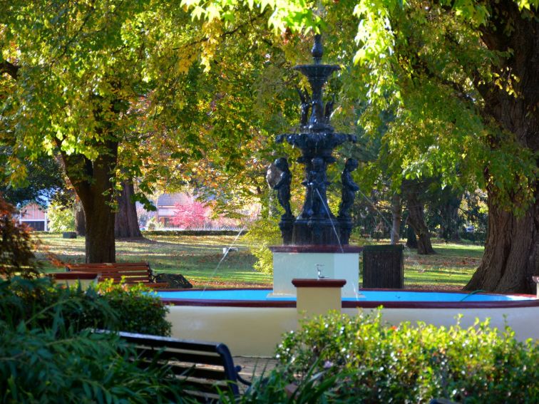 Cook Park Fountain, Orange NSW