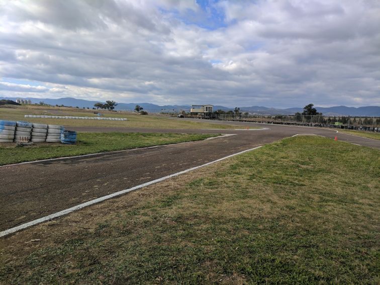 Image of the Oakburn Park Motorsports Complex Track