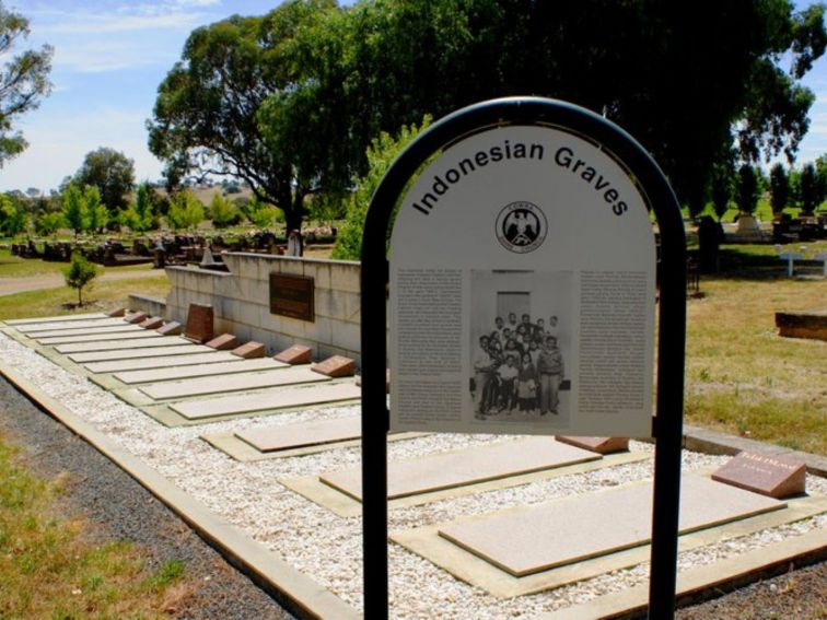 Cowra War Cemetery