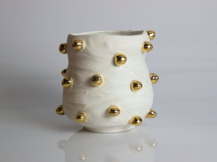 ceramic-art-studio-planter-with-golden-nubs