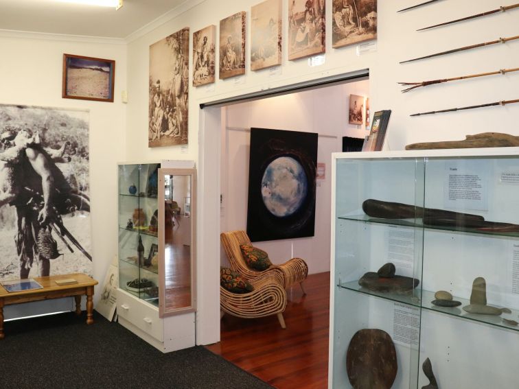 The keeping place displays over 6000 years of artefacts from  Gumbaynggirr coastal living