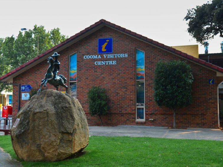 Cooma Visitors Centre