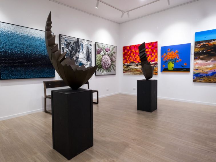 The gallery features renowned artists such as Felicia Aroney, Rebecca Pierce and David Ball