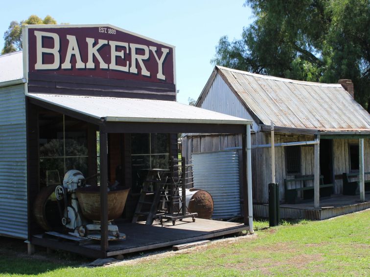 Holbrook Bakery at the Woolpack Inn Museum