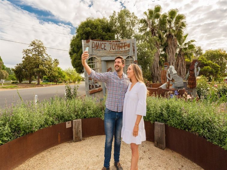 Two people taking selfie at Lockhart Sculpture and Heritage Trail