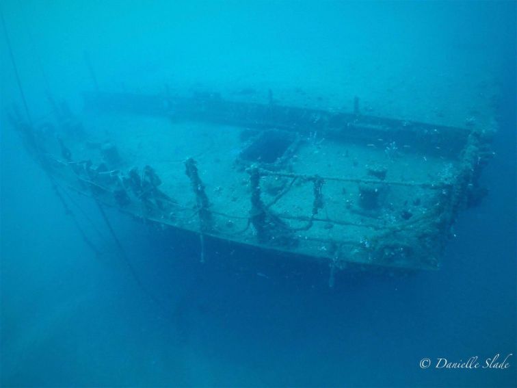 ex HMAS Adelaide transom dive