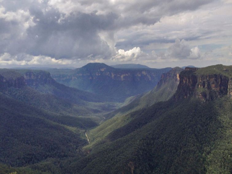 View of sky, canyon flanks and river from Grand Canyon walking track in Blue Mountains National Park