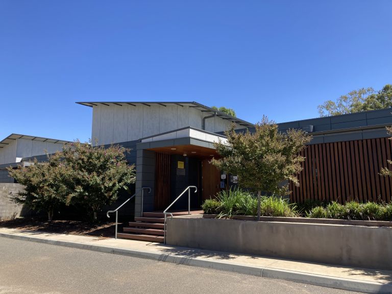 Far West Mental Health Recovery Centre