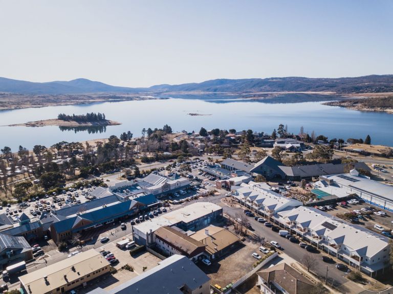 Aerial view over Jindabyne near lake