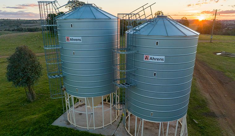 Two water saving tanks for draught infrastructure