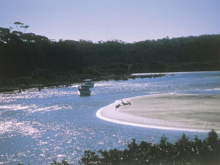 Tomaga River, Tomakin