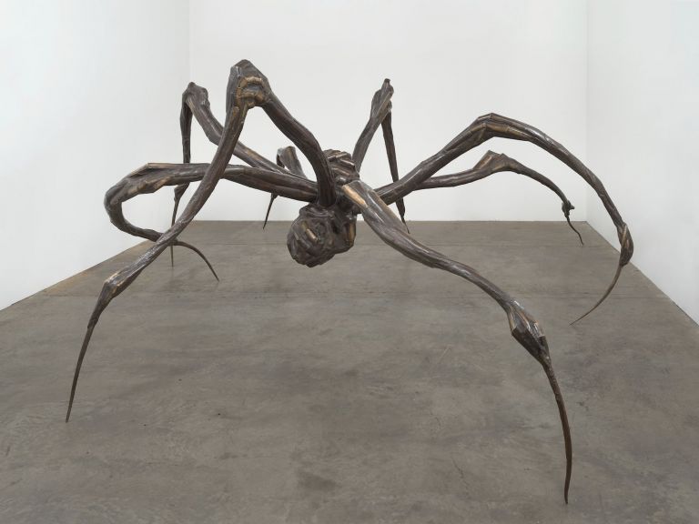 Louise Bourgeois Crouching spider 2003