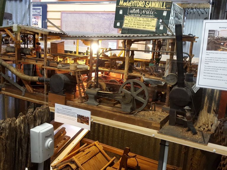 Model Hydro Sawmill MVHS Wingham Museum